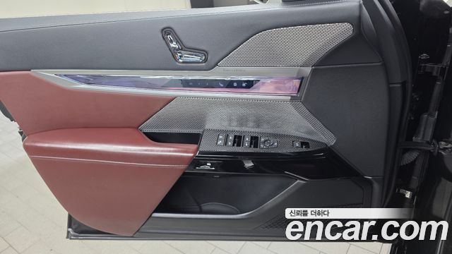 BMW 7-Series 2024 — photo 14