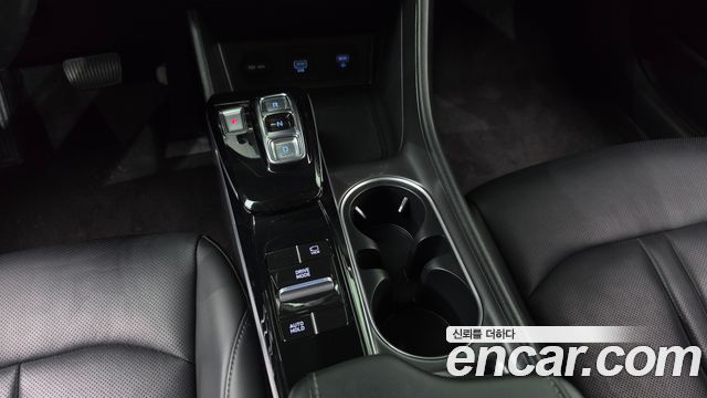 Hyundai Sonata 2021 — photo 9