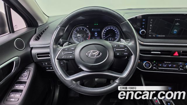 Hyundai Sonata 2021 — photo 13