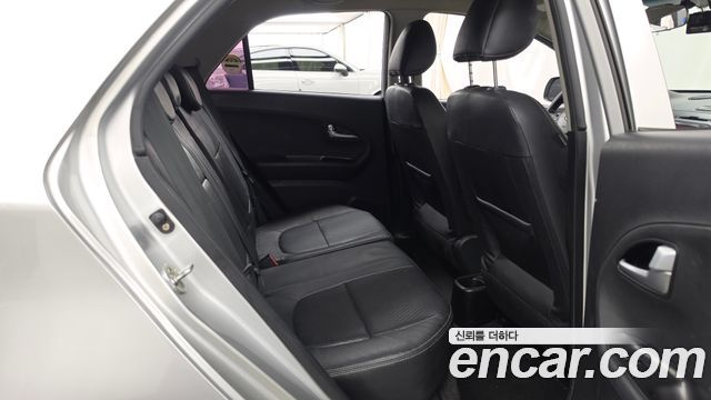 Kia morning 2015 — photo 18