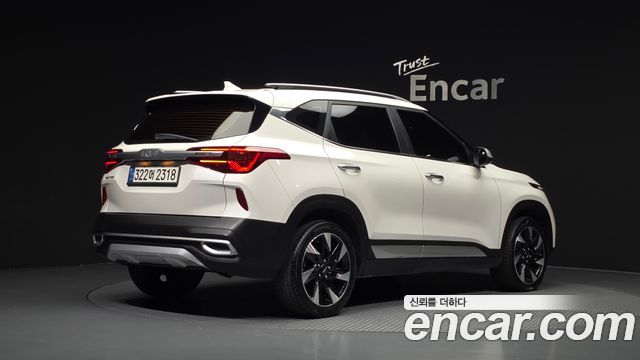 Kia Seltos 2022 — photo 2