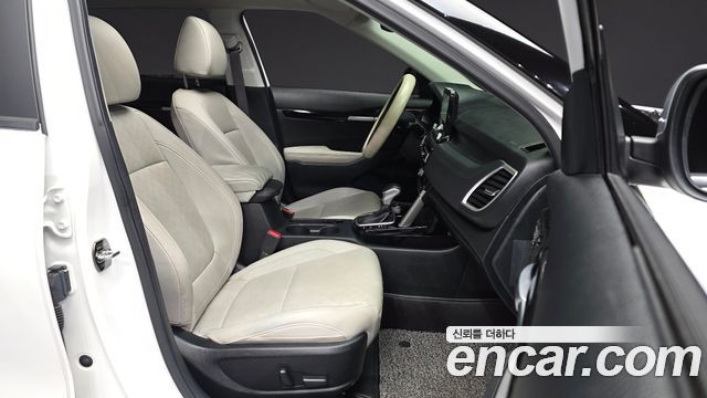 Kia Seltos 2022 — photo 11