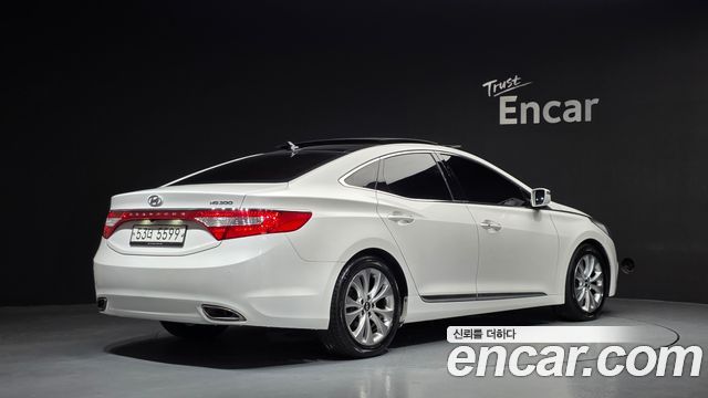 Hyundai Grandeur 2012 — photo 2