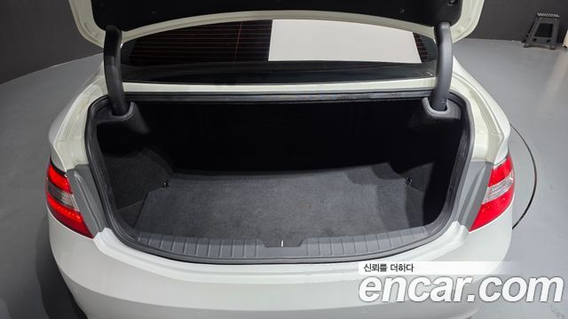 Hyundai Grandeur 2012 — photo 27