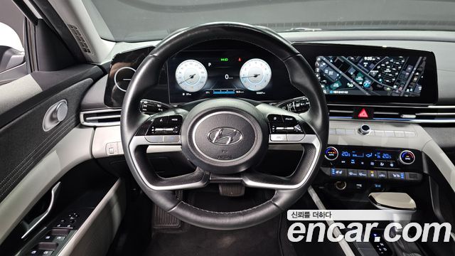 Hyundai AVANTE 2023 — photo 19