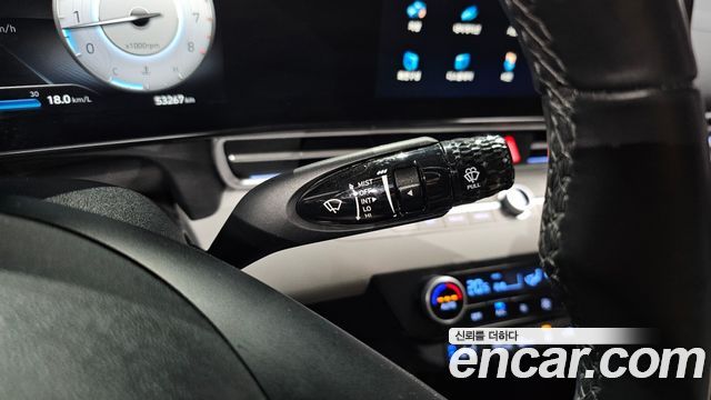 Hyundai AVANTE 2023 — photo 24