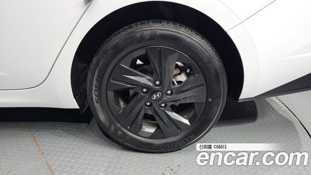 Hyundai AVANTE 2023 — photo 7