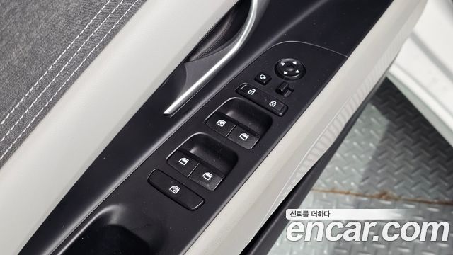 Hyundai AVANTE 2023 — photo 29