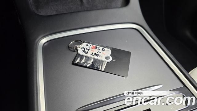 Tesla Model Y 2021 — photo 20