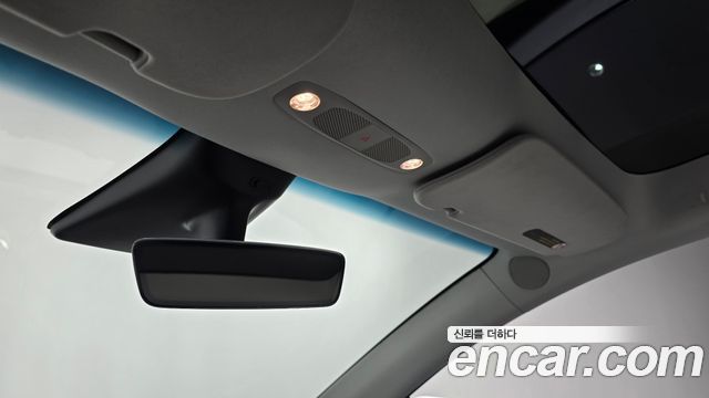 Tesla Model Y 2021 — photo 23