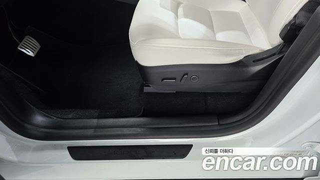 Tesla Model Y 2021 — photo 26