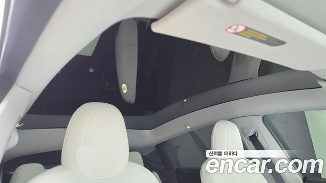 Tesla Model Y 2021 — photo 34