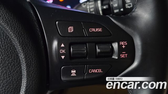 Kia Canival 2020 — photo 20