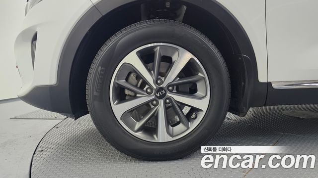Kia Sorento 2018 — photo 5