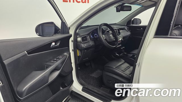 Kia Sorento 2018 — photo 13