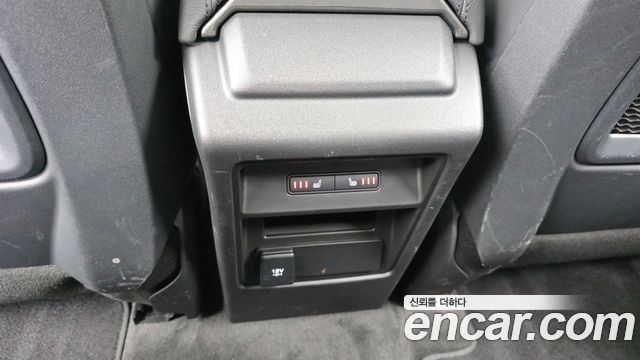 Land Rover Discovery Sport 2019 — photo 19