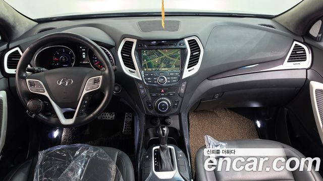 Hyundai Santafe 2015 — photo 10