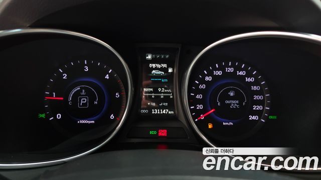 Hyundai Santafe 2015 — photo 11
