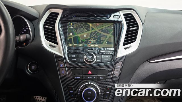 Hyundai Santafe 2015 — photo 18