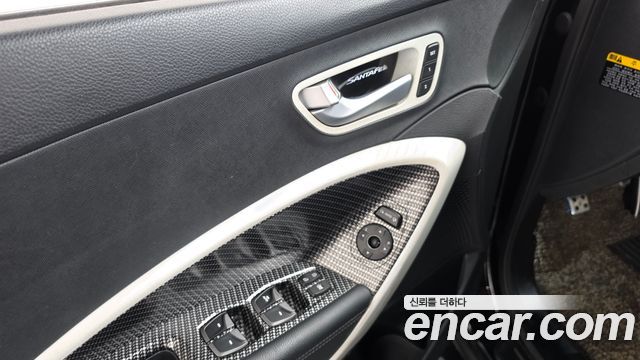 Hyundai Santafe 2015 — photo 24