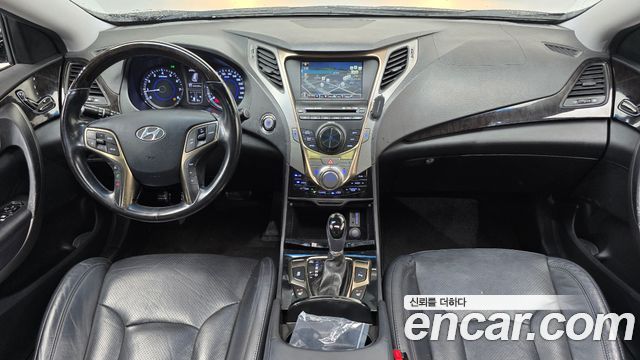 Hyundai Grandeur 2011 — photo 7
