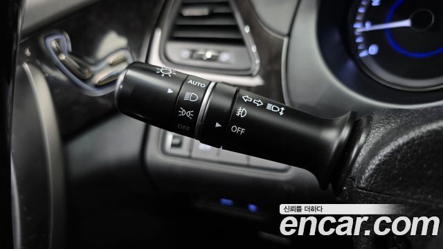 Hyundai Grandeur 2011 — photo 17