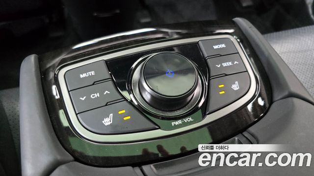 Hyundai Grandeur 2011 — photo 18