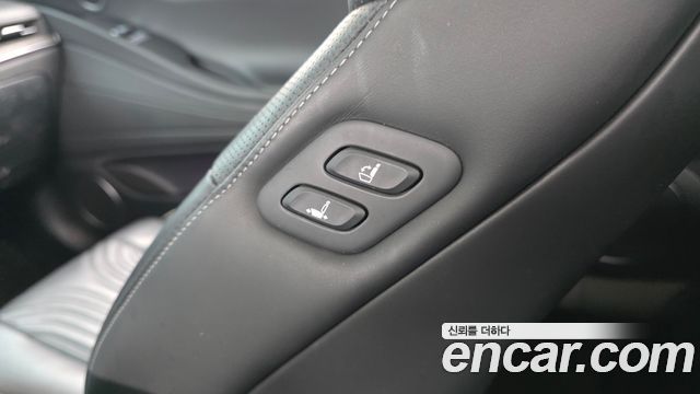 Genesis G80 2021 — photo 29