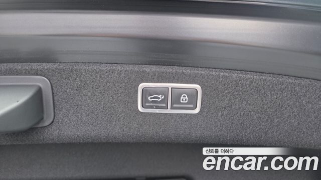 Genesis G80 2021 — photo 35