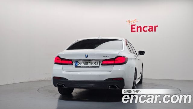 BMW 5-Series 2021 — photo 4