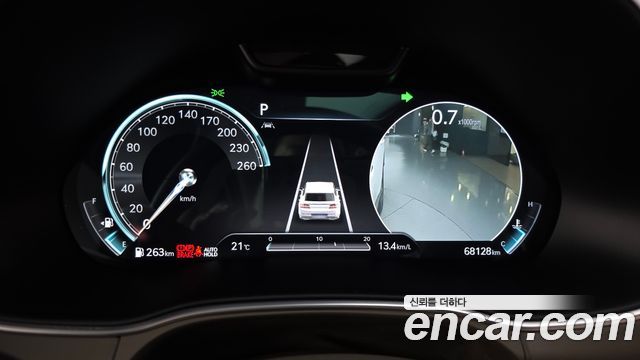 Genesis GV80 2020 — photo 11