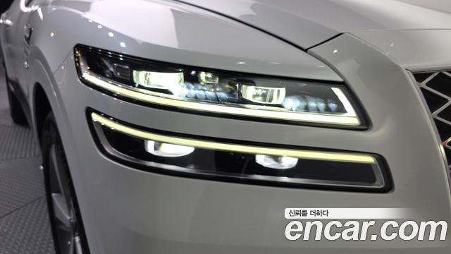 Genesis GV80 2020 — photo 8
