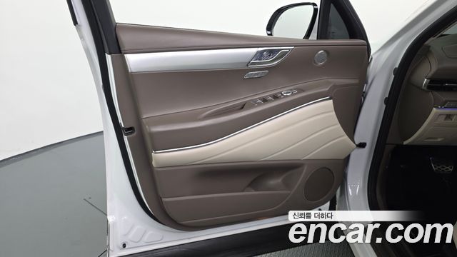 Genesis GV80 2020 — photo 14