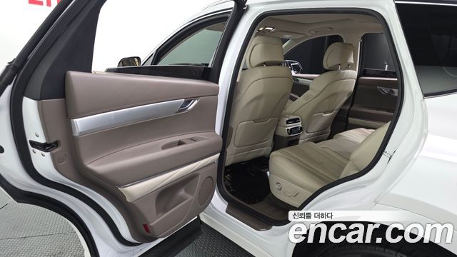Genesis GV80 2020 — photo 16