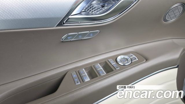 Genesis GV80 2020 — photo 33