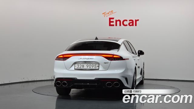Kia Stinger 2018 — photo 4