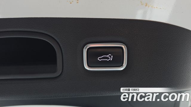 Kia Stinger 2018 — photo 22