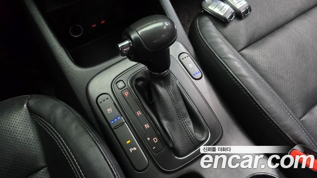 Kia K3 2015 — photo 9