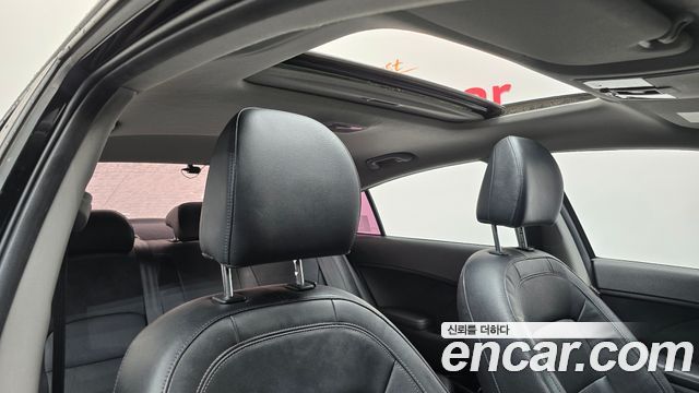 Kia K3 2015 — photo 19