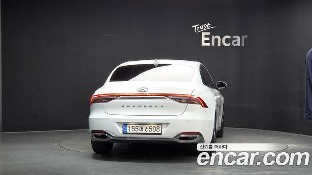 Hyundai Grandeur 2023 — photo 4