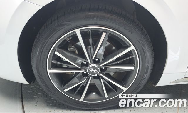 Hyundai Grandeur 2023 — photo 5