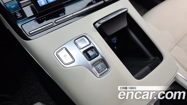 Hyundai Grandeur 2023 — photo 12