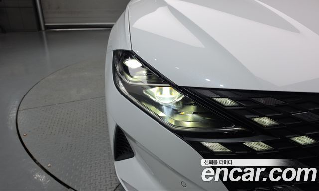 Hyundai Grandeur 2023 — photo 8