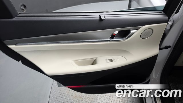 Hyundai Grandeur 2023 — photo 15