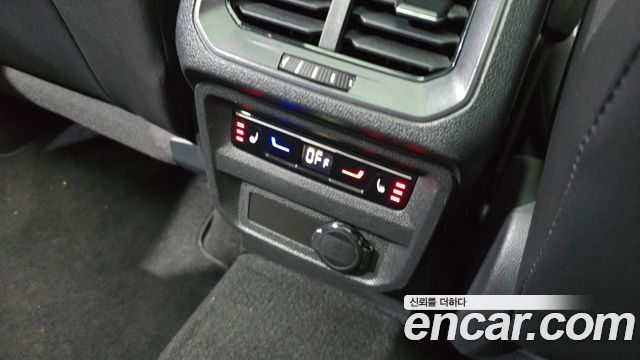 Volkswagen Tiguan 2023 — photo 24