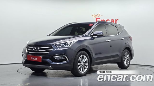 Hyundai Santafe 2016 — photo 1