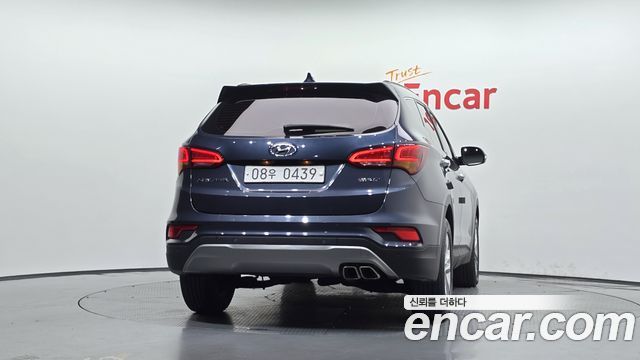 Hyundai Santafe 2016 — photo 4