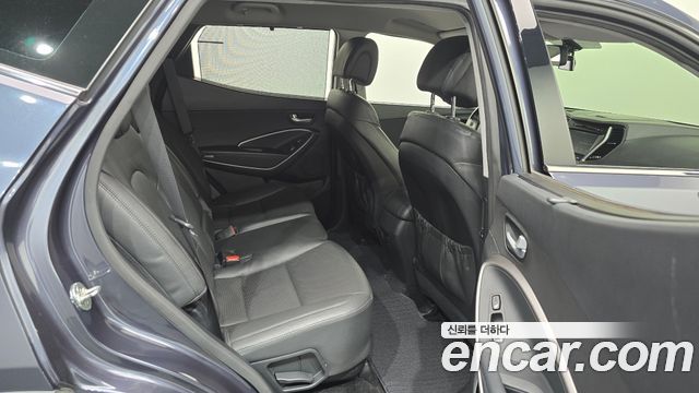 Hyundai Santafe 2016 — photo 11