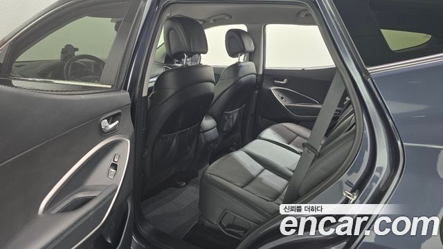 Hyundai Santafe 2016 — photo 12