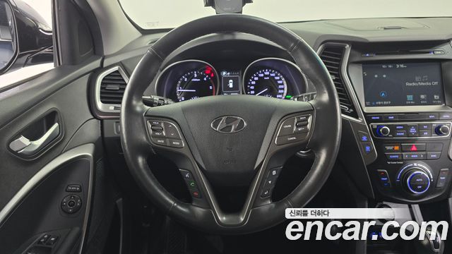 Hyundai Santafe 2016 — photo 15